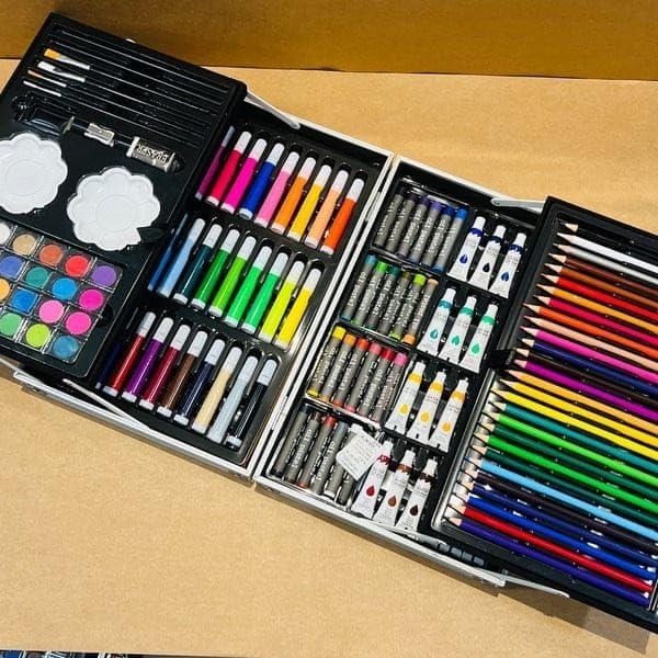 145 PCs Briefcase Art Set